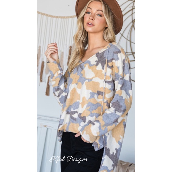 ❤️LAST! V Neck Soft Loose Fit Camo Hoodie! - Picture 7 of 9